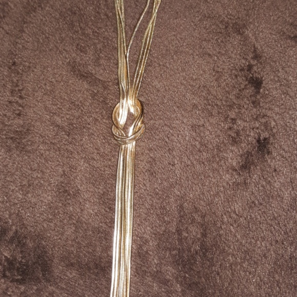 Neckless - Picture 2 of 2